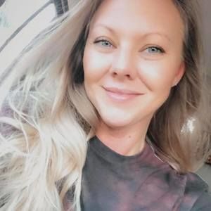 Meet your Posher, Dayna